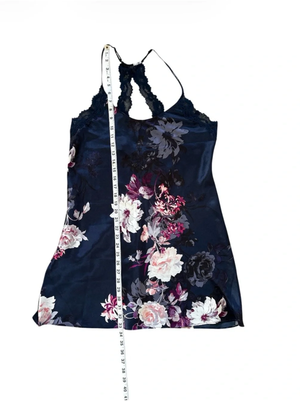 Lilac & London Women's Navy Blue Floral Chemise With Lace Trim‎ Size Medium
